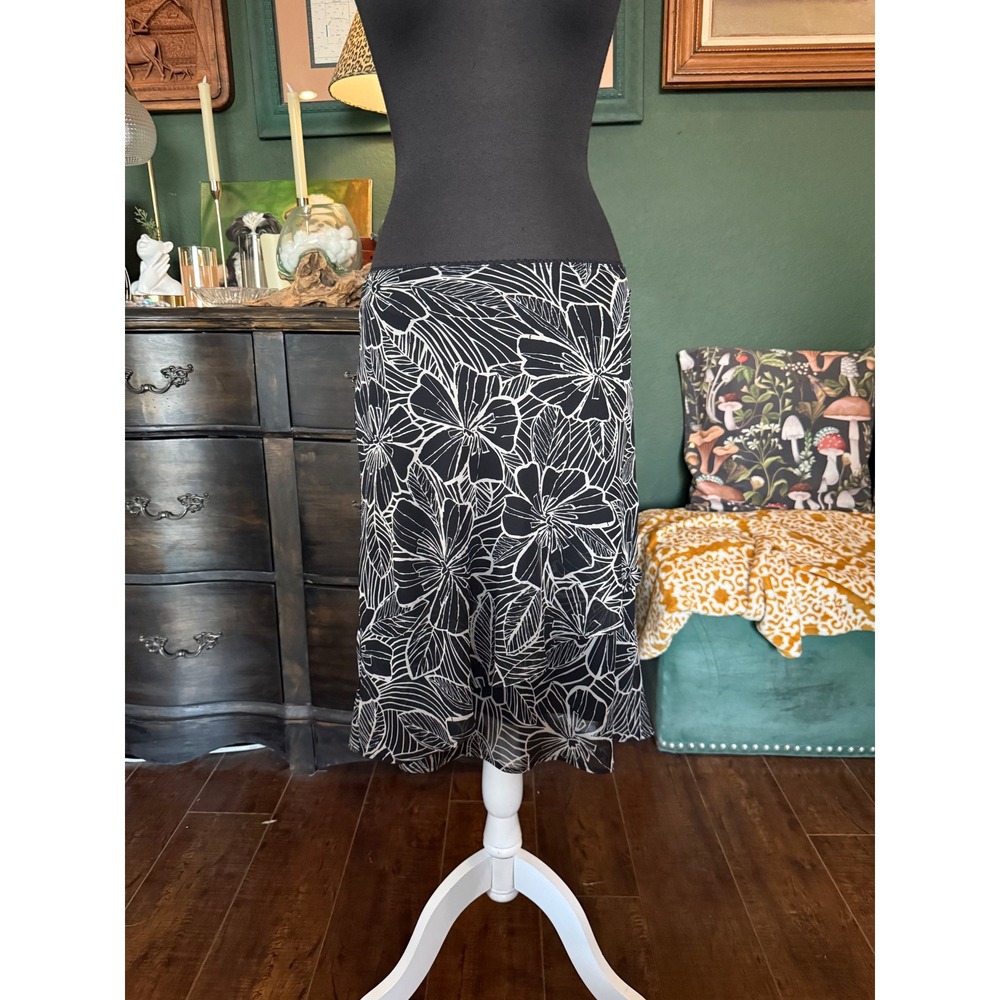 Connected‎ Petite Black White Floral Layered Midi Skirt Size 8P